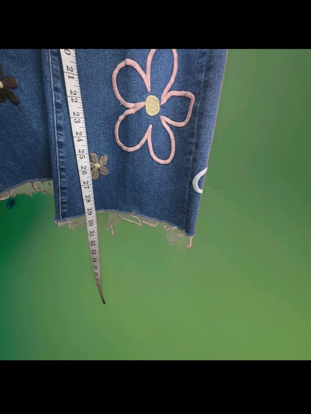 Bar X Oli & Hali Embroidered Floral Wide-Leg Jeans — Blue SZ M - Picture 7 of 10